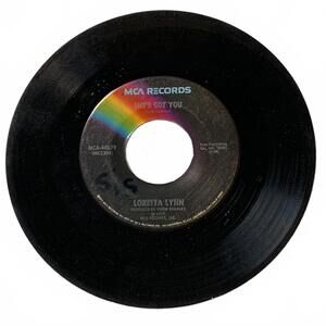Loretta Lynn 45 RPM Vinyl Record MCA-40679 - She's Got You / The Lady That Lived